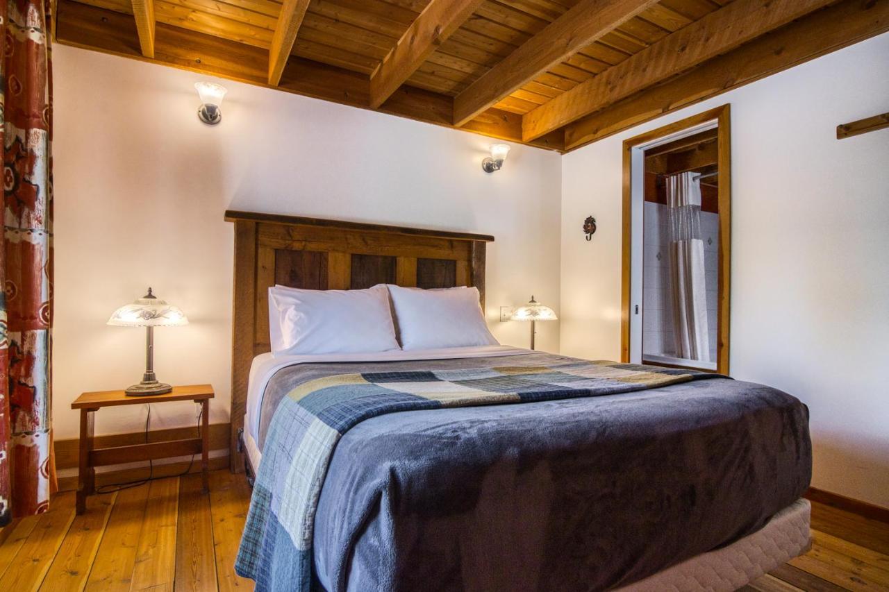 Timbers Resort فيرمونت هوت سبرينغز المظهر الخارجي الصورة